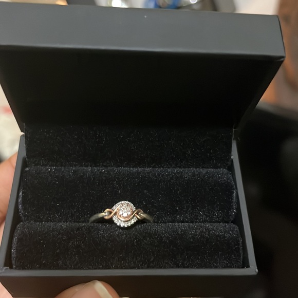 Rose Gold Promise Ring! - Picture 3 of 8